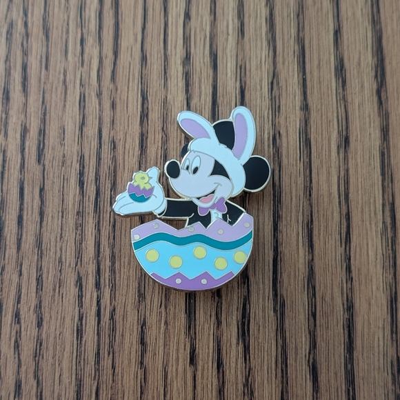Disney Pin - Picture 1 of 4